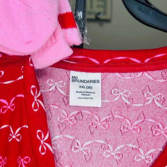XXL-No Boundaries Red and Pink Women's Pajama Set - Picture 4 of 4